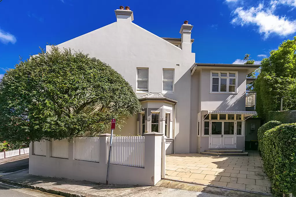 1 Queens Avenue, McMahons Point Sold by Aurora Property - image 2