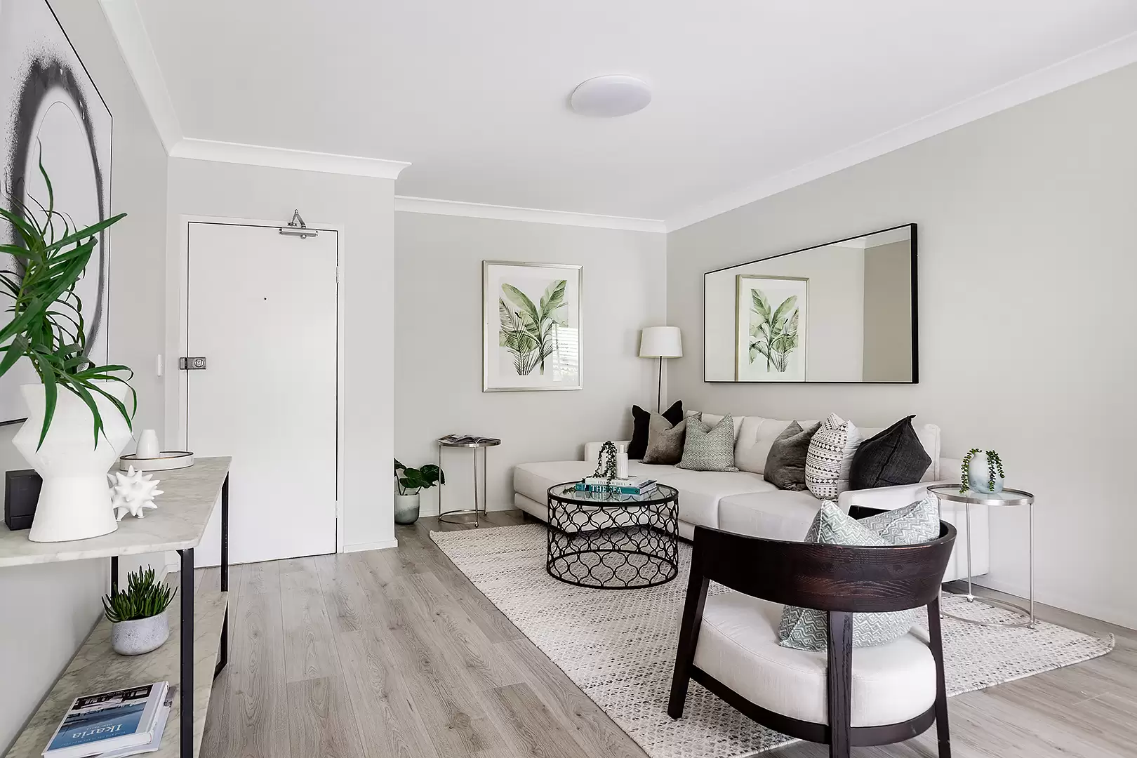 2/8 Avenue Road, Mosman Sold by Aurora Property - image 5