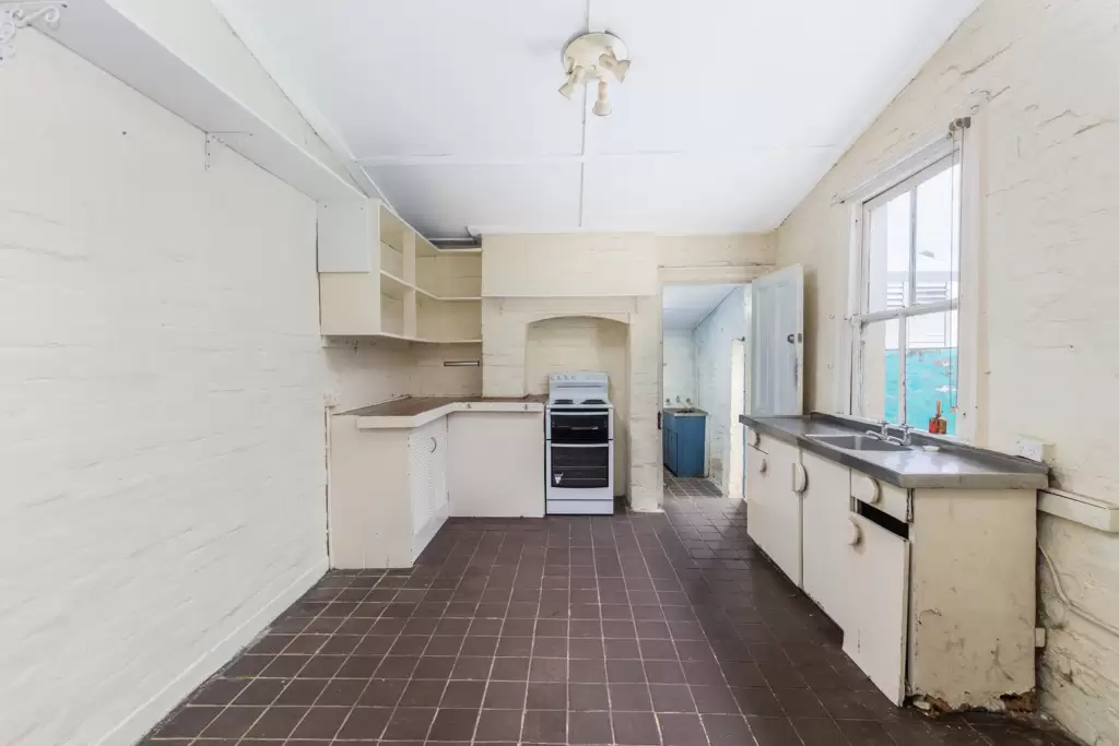 97 Ernest Street, Crows Nest Sold by Aurora Property - image 5