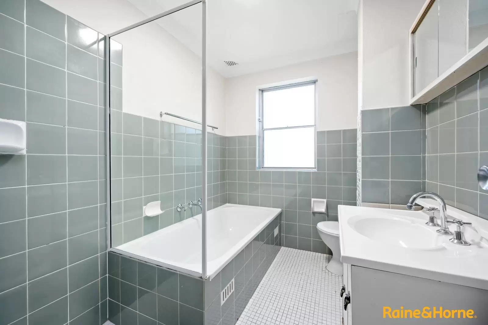 10/30 Eaton Street, Neutral Bay Sold by Aurora Property - image 5