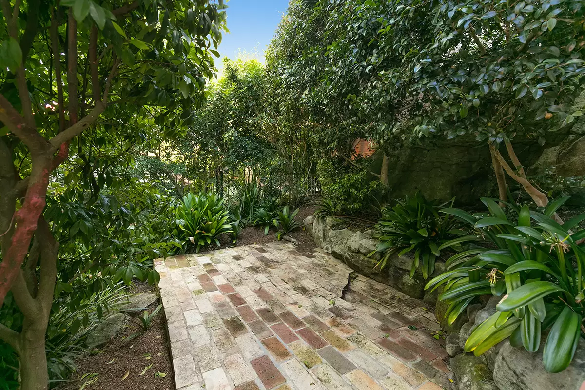 2 Billong Street, Kurraba Point Sold by Aurora Property - image 15