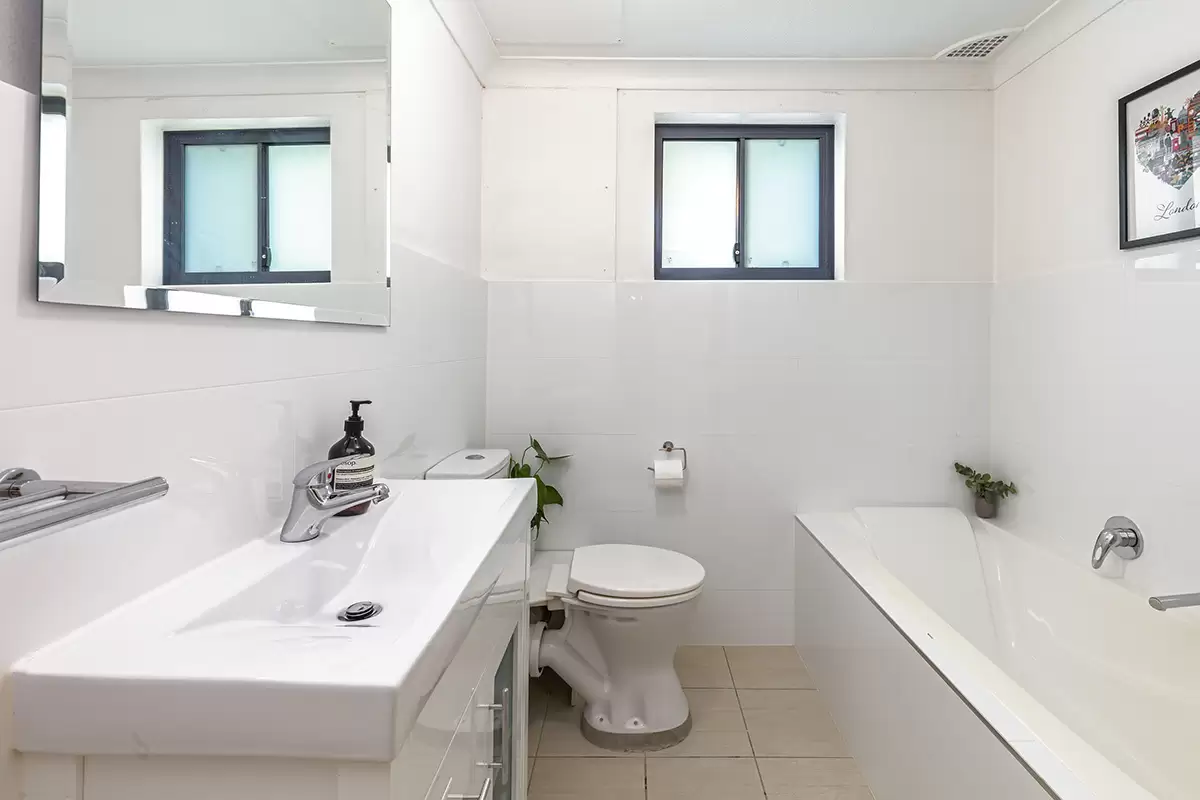 7/26-28 Eaton Street, Neutral Bay Sold by Aurora Property - image 7