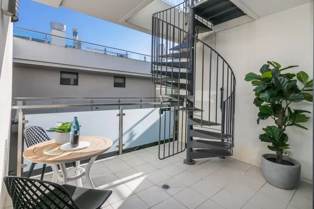 22/73 Parraween Street, Cremorne Sold by Aurora Property - image 14