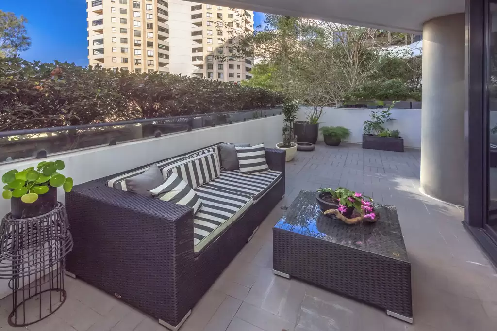 205/138 Walker Street, North Sydney Sold by Aurora Property - image 5