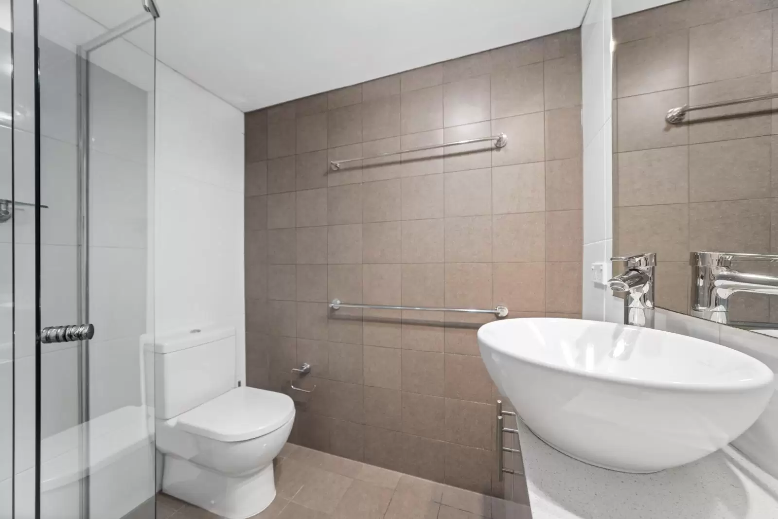 2/2 Hamilton Avenue, Naremburn Sold by Aurora Property - image 7