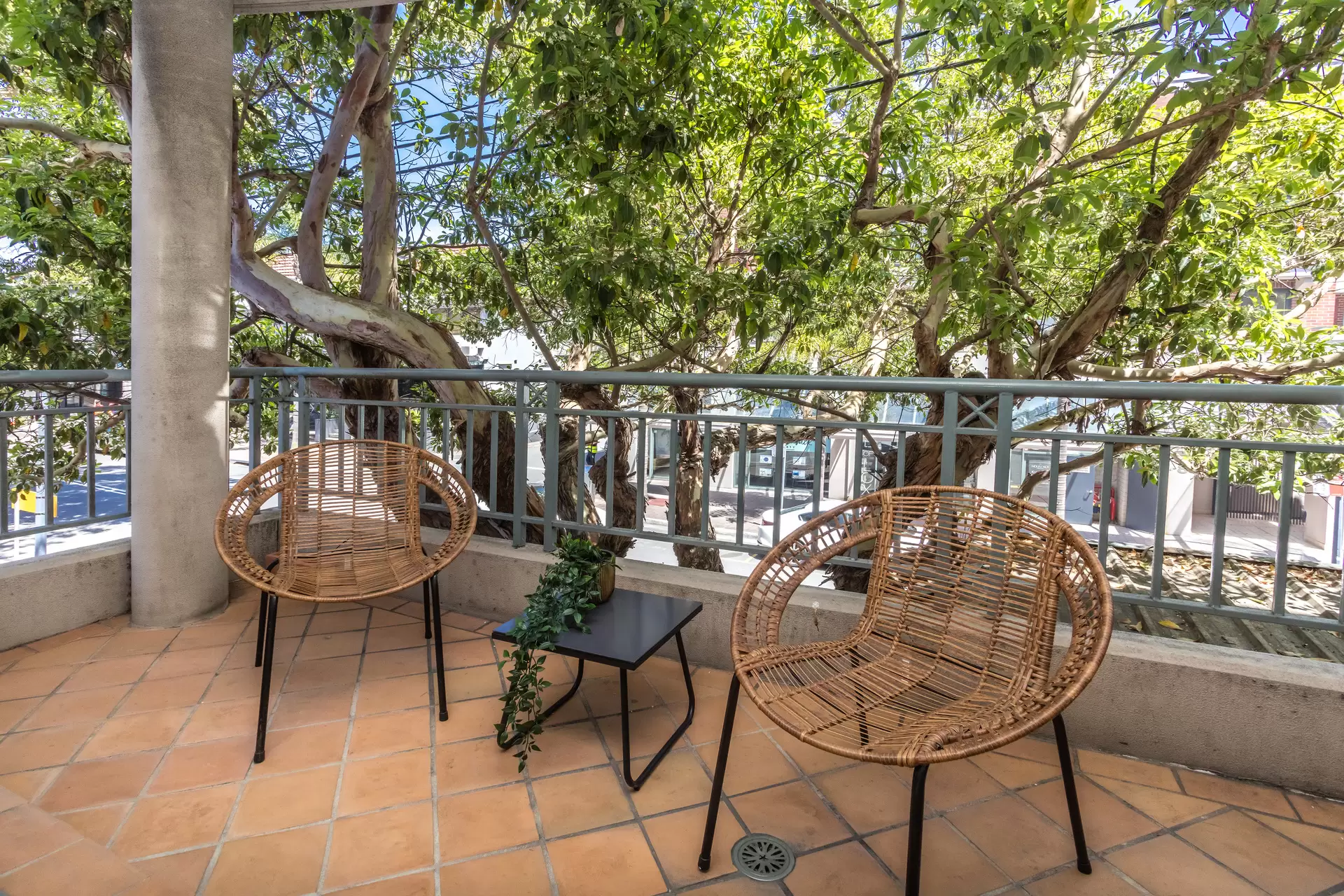 4/3-5 Waters Road, Neutral Bay Sold by Aurora Property - image 2