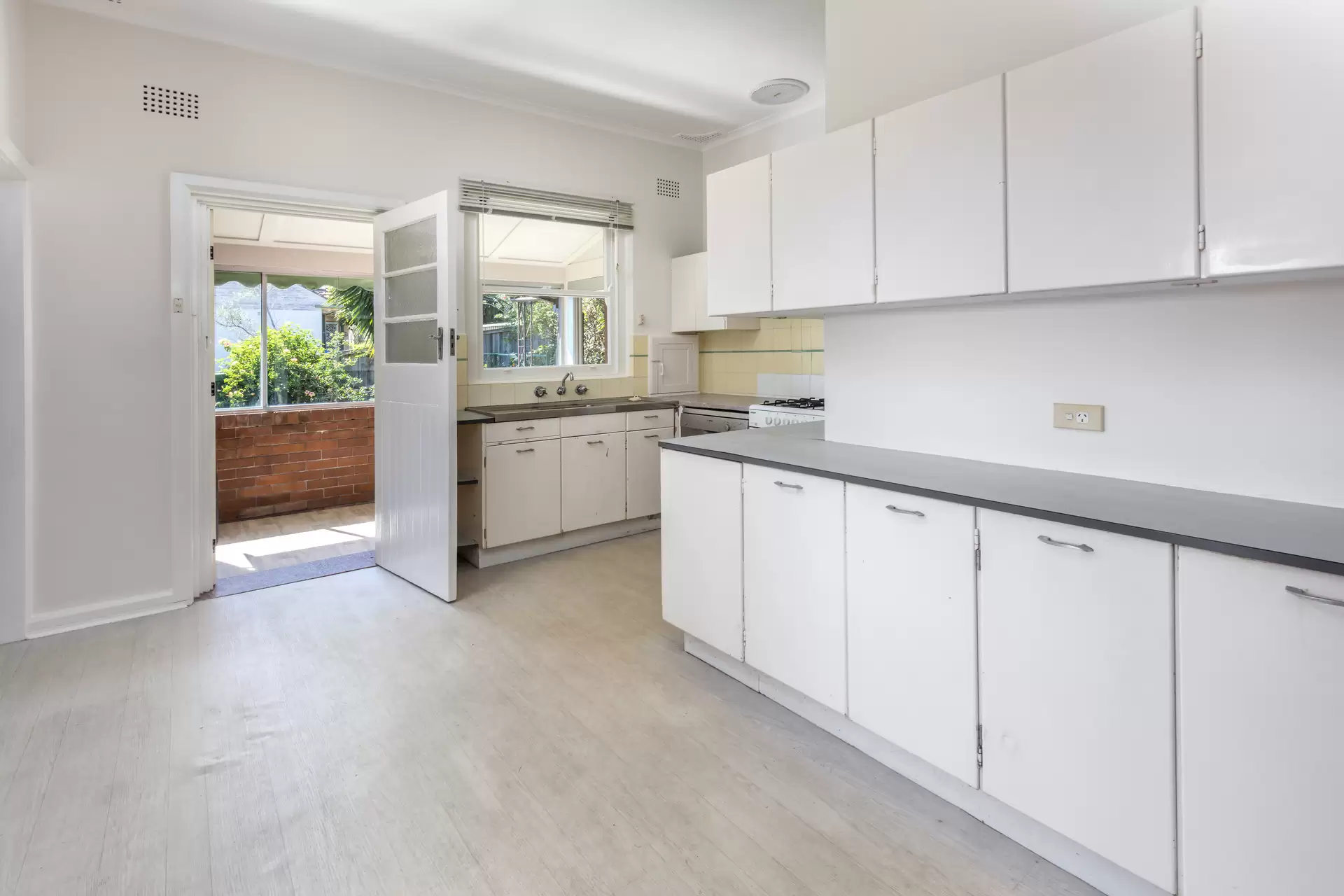 25 Ellalong Road, Cremorne Sold by Aurora Property - image 12