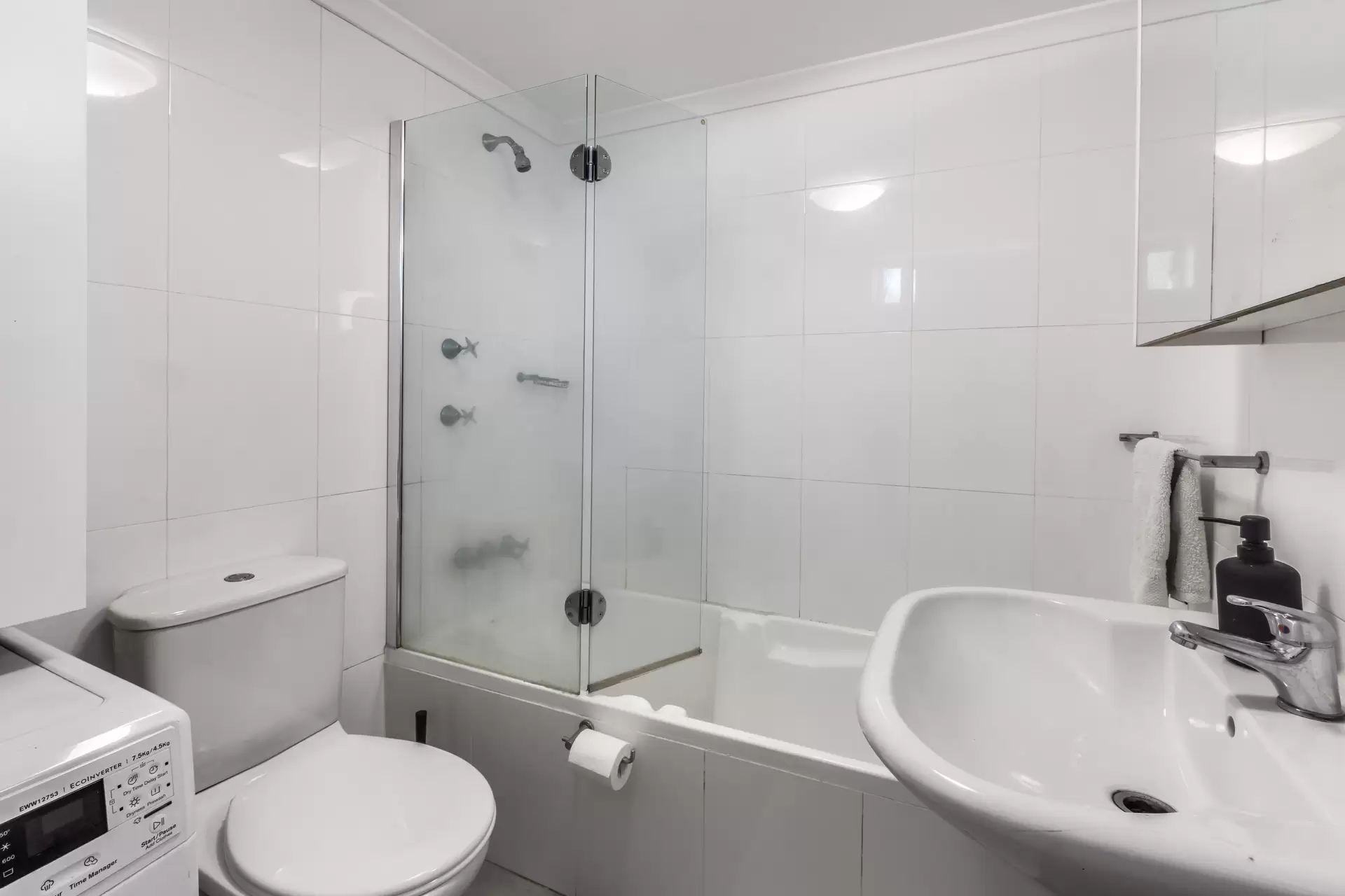 1/123 Cooper Street, Waterloo Sold by Aurora Property - image 8