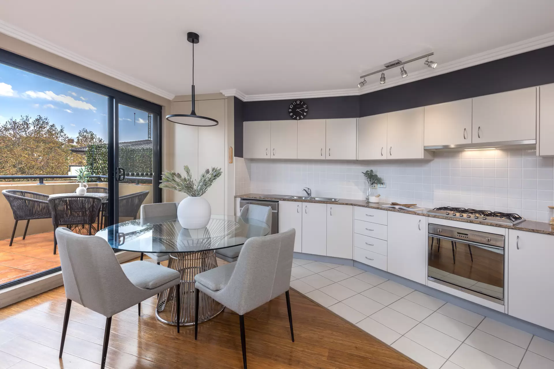 40/114-116 Cabramatta Road, Cremorne Sold by Aurora Property - image 5