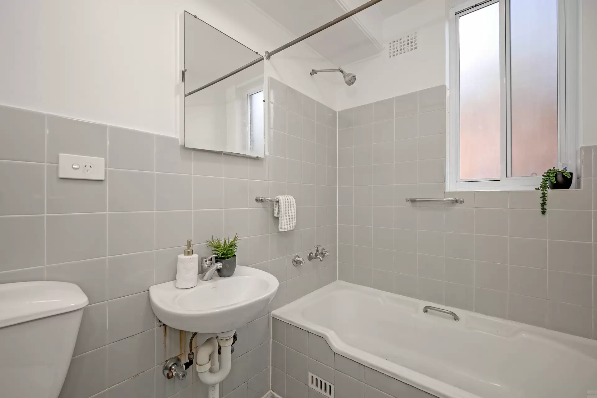 6/38 Cambridge Street, Epping Sold by Aurora Property - image 6