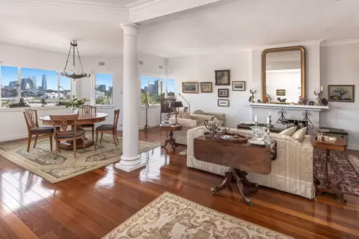 6/64 Aubin Street, Neutral Bay Auction by Aurora Property
