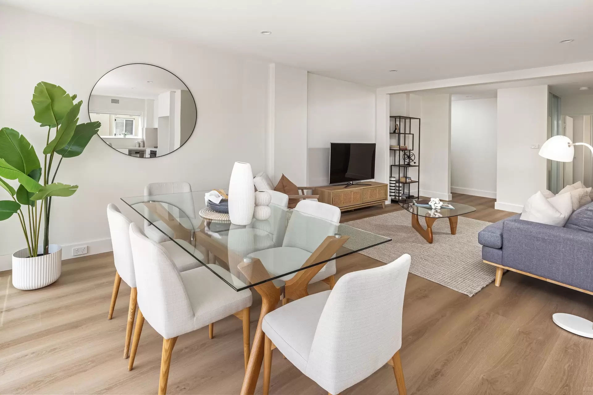 12/22 Peel Street, Kirribilli Auction by Aurora Property - image 4