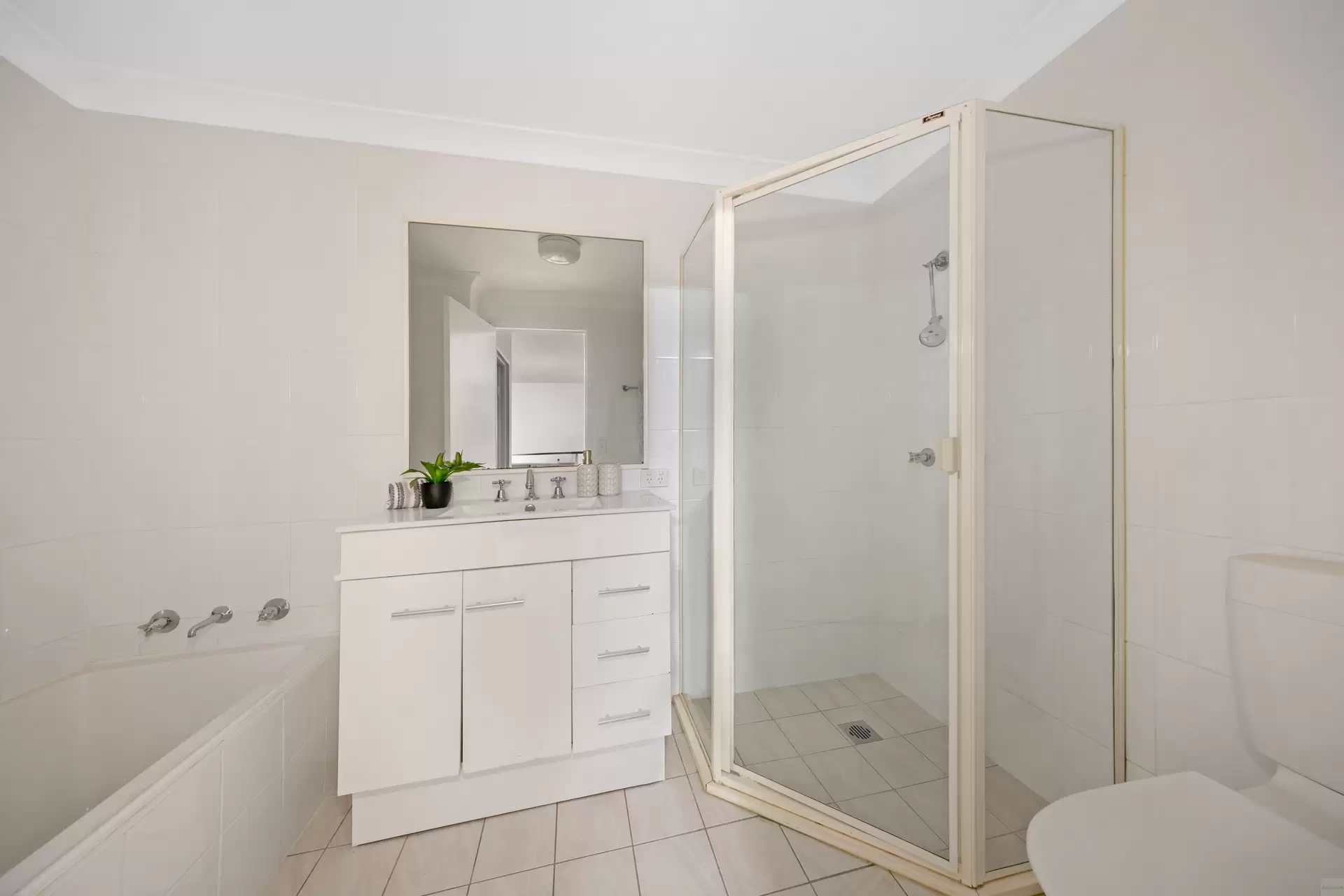 84/94-116 Culloden Road, Marsfield Auction by Aurora Property - image 9