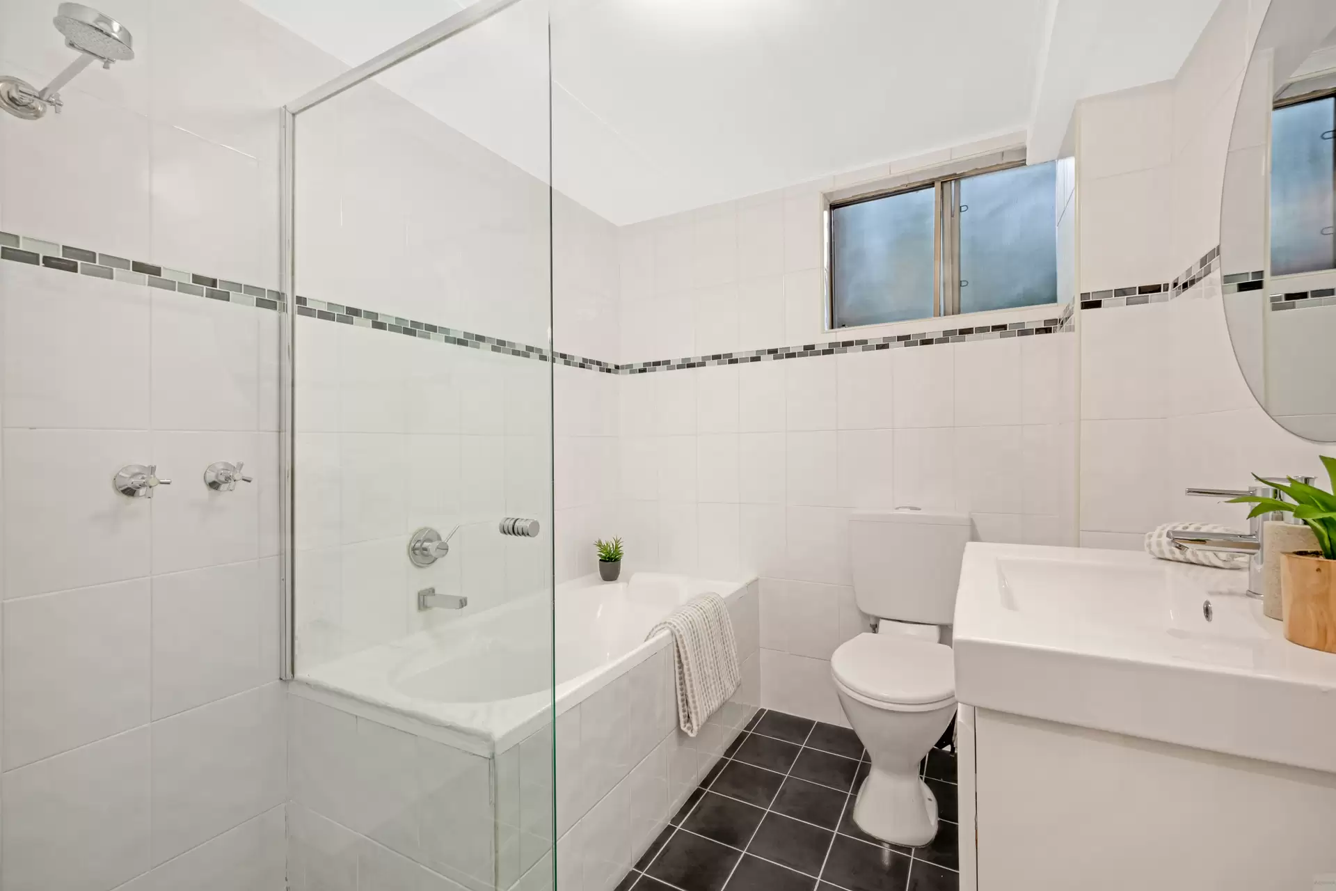 6/1A Doomben Avenue, Eastwood Auction by Aurora Property - image 6