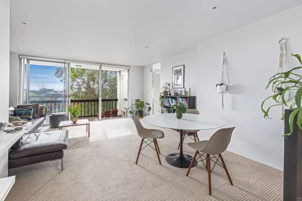 4/57-59 Grasmere Road, Cremorne Auction by Aurora Property
