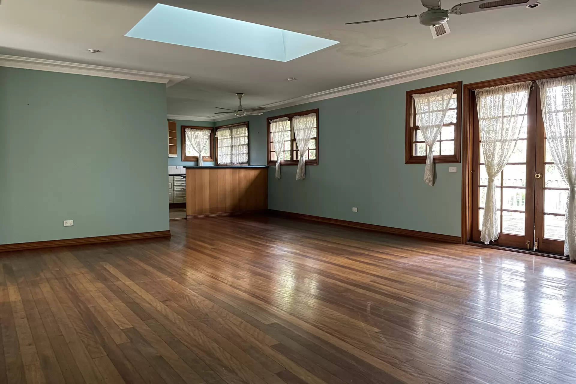 5A Hillcrest Avenue, Epping For Lease by Aurora Property - image 4