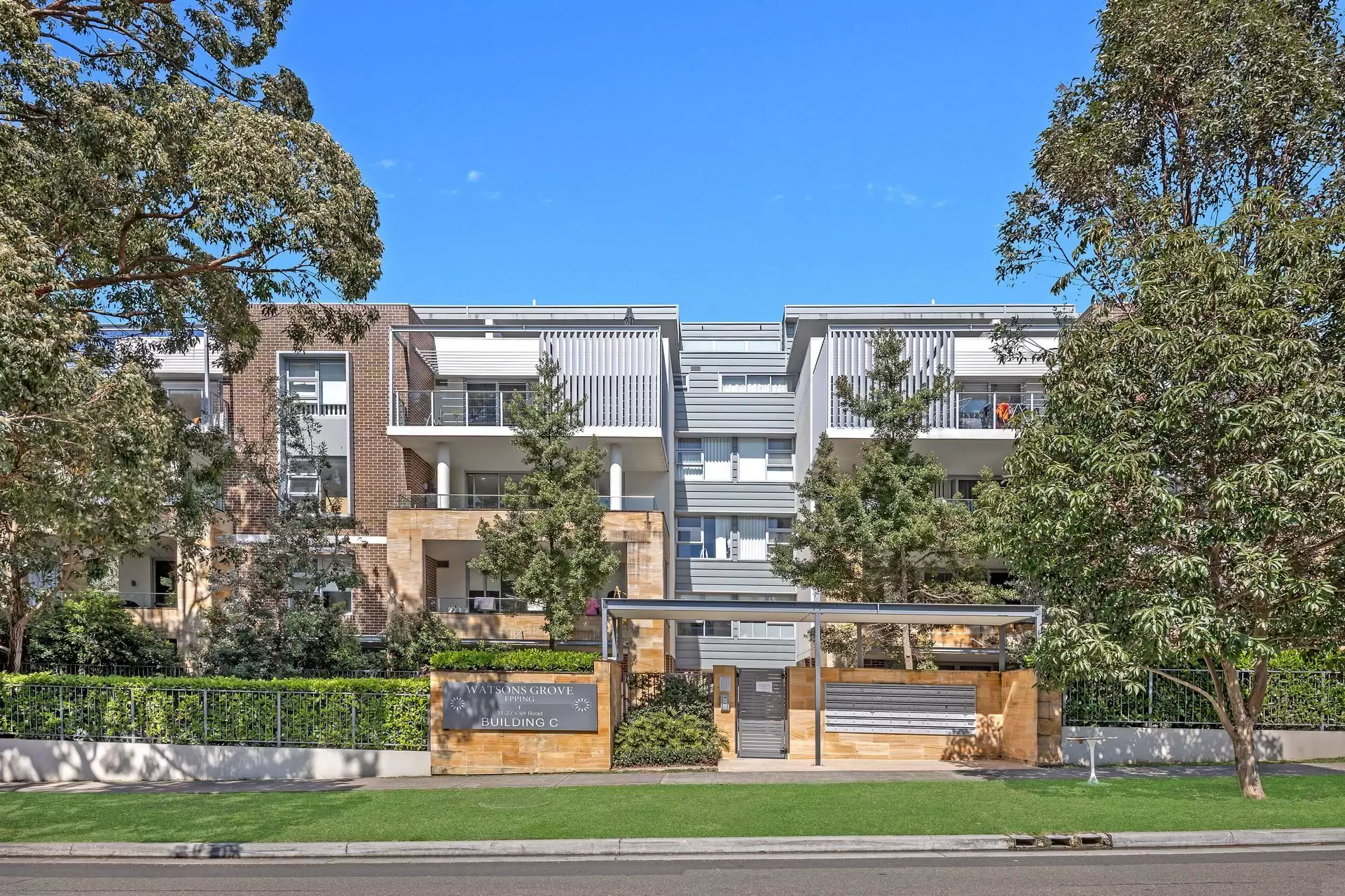 CG10/11-27 Cliff Road, Epping Sold by Aurora Property - image 1