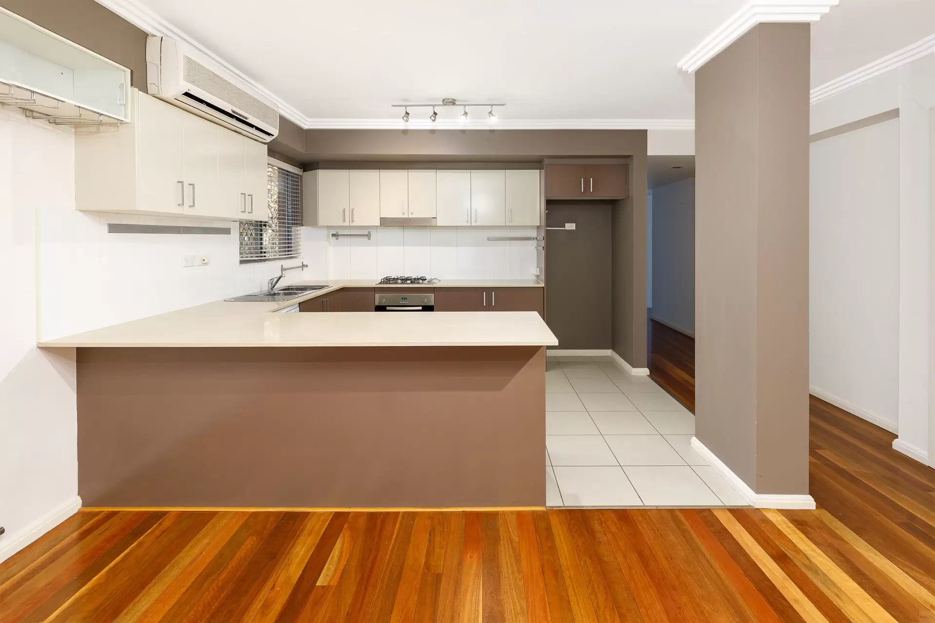 13/52-58 Courallie Avenue, Homebush West For Lease by Aurora Property - image 2