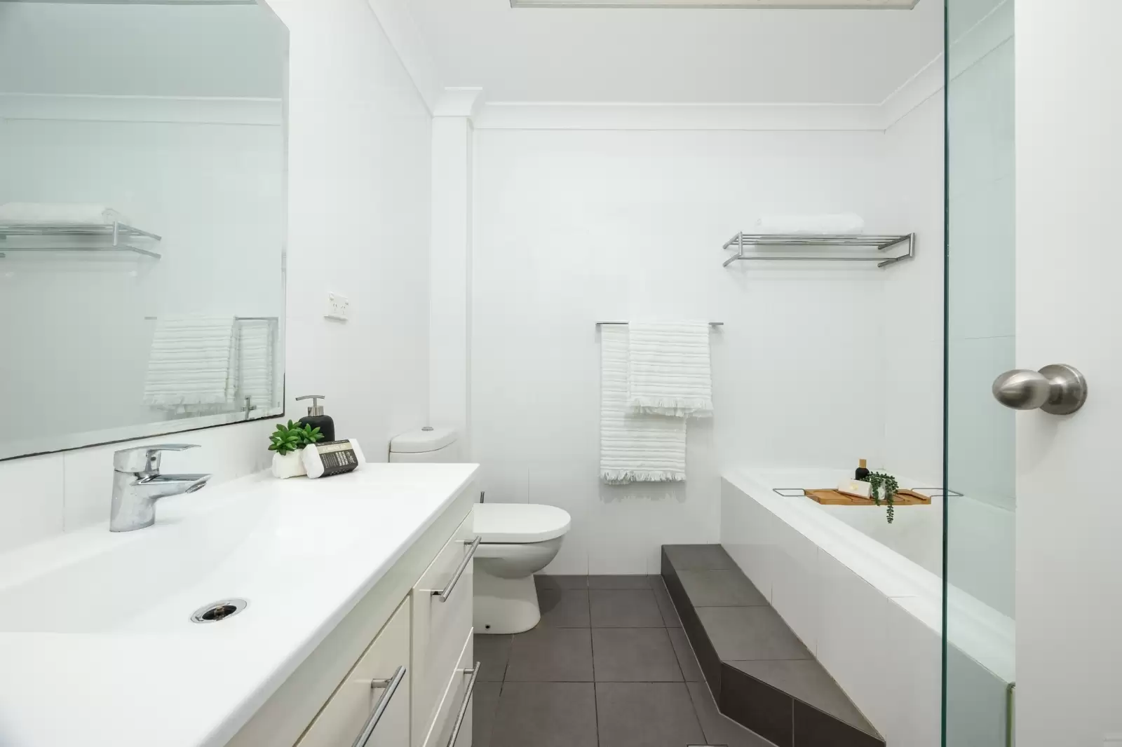 6/11 Busaco Road, Marsfield For Lease by Aurora Property - image 3