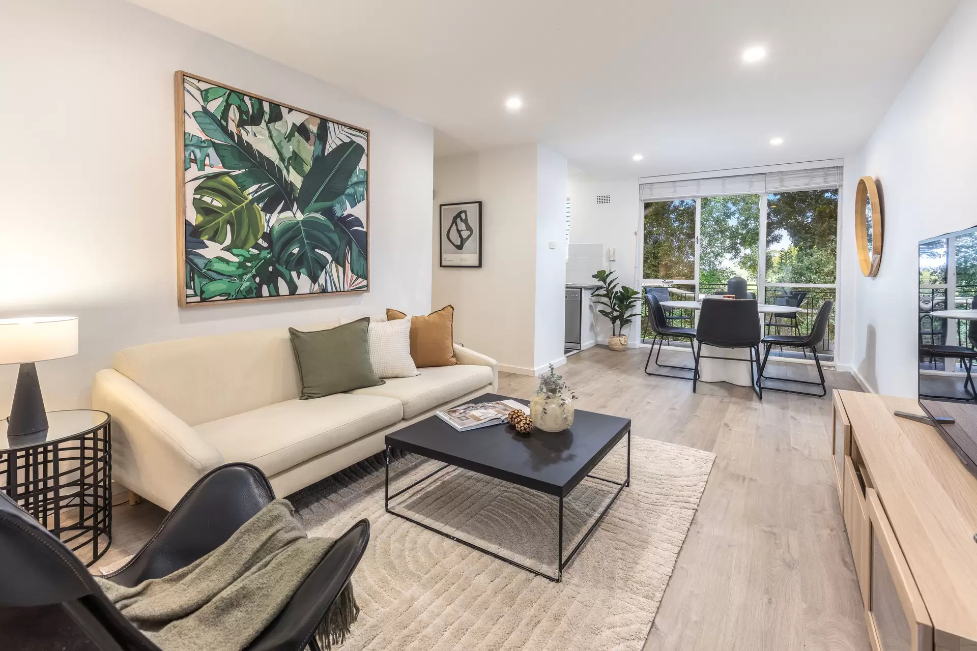 6/3-5 Riley Street, North Sydney Auction by Aurora Property - image 1