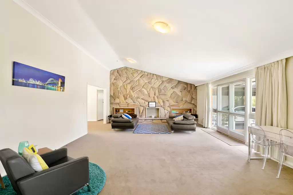 4 Knight Place, Castlecrag For Lease by Aurora Property
