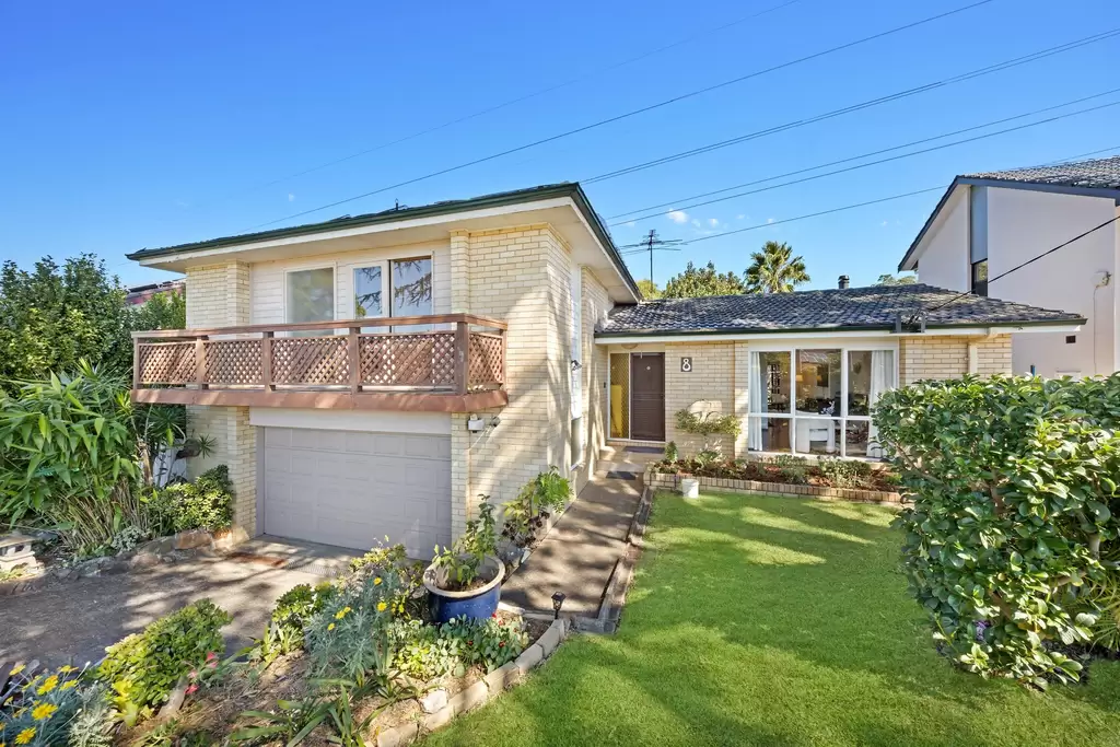 8 Georgian Avenue, Carlingford Auction by Aurora Property