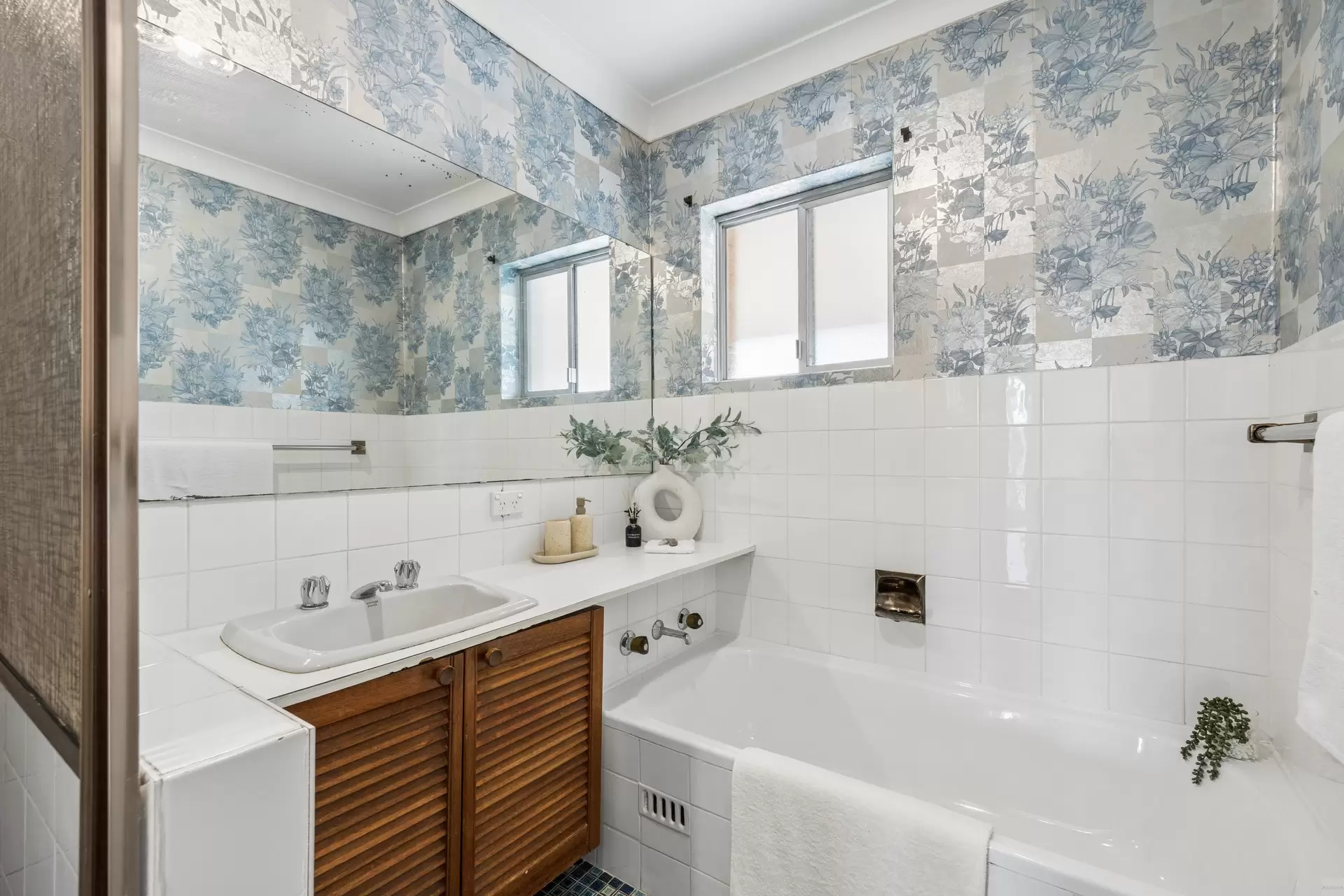 8/28 Bridge Street, Epping Auction by Aurora Property - image 8