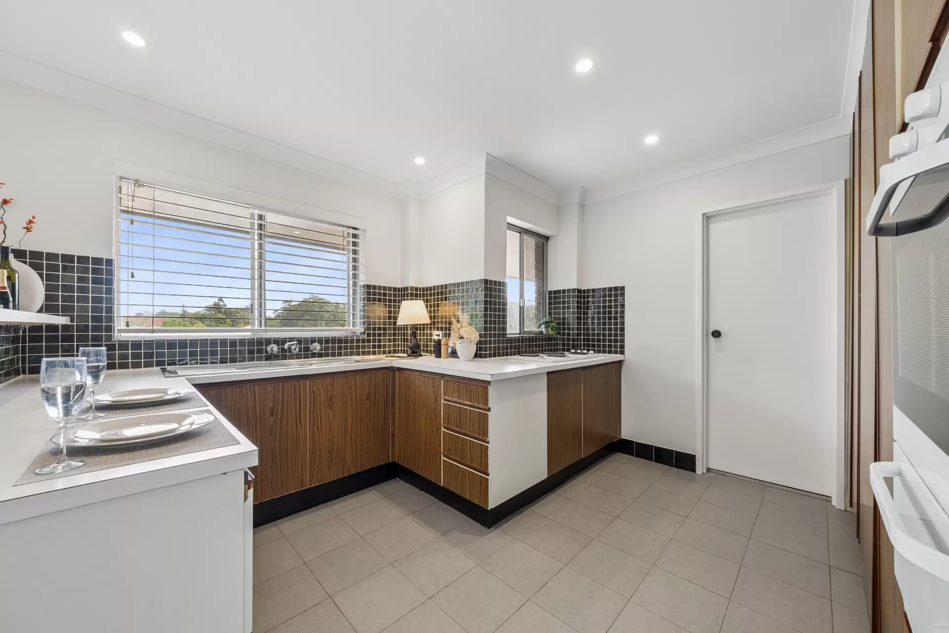 8/28 Bridge Street, Epping Auction by Aurora Property - image 6