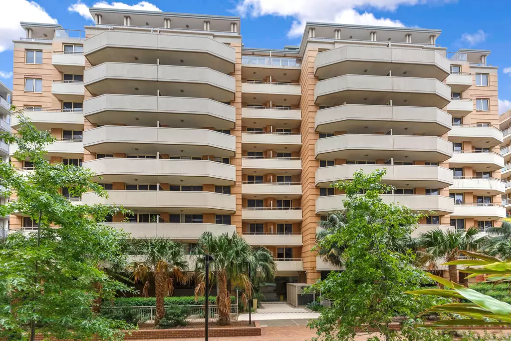 48/4-10 Pound Road, Hornsby For Lease by Aurora Property