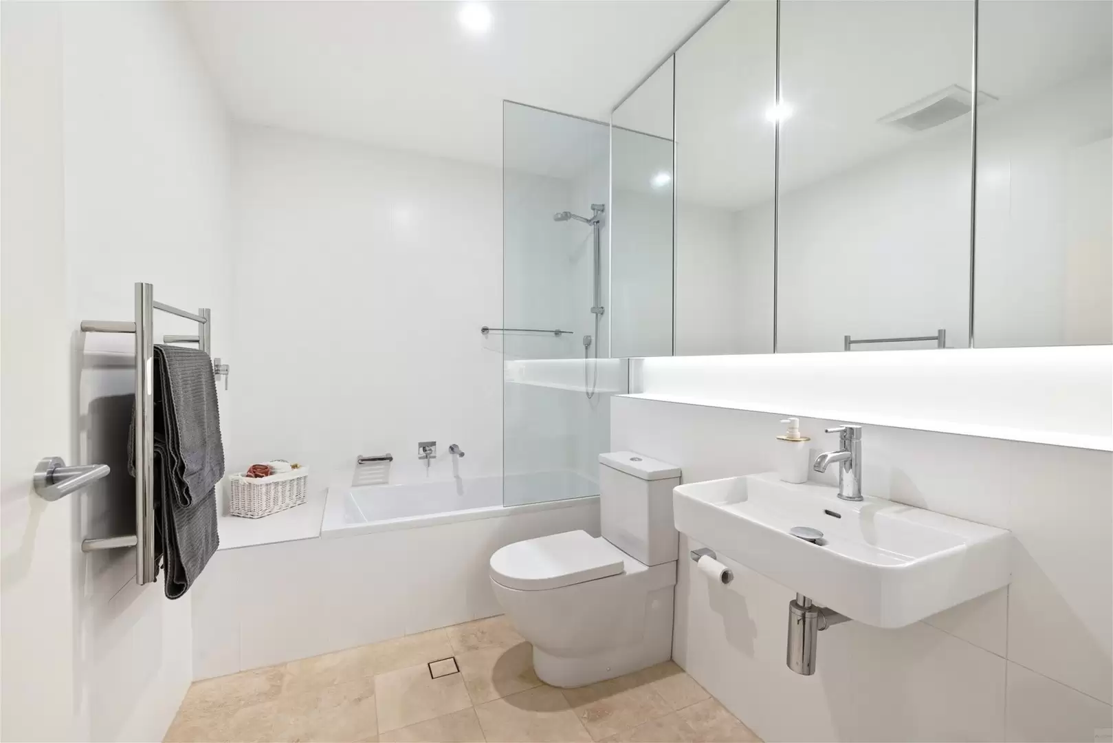101/2 Hazelbank Place, North Sydney For Lease by Aurora Property - image 6