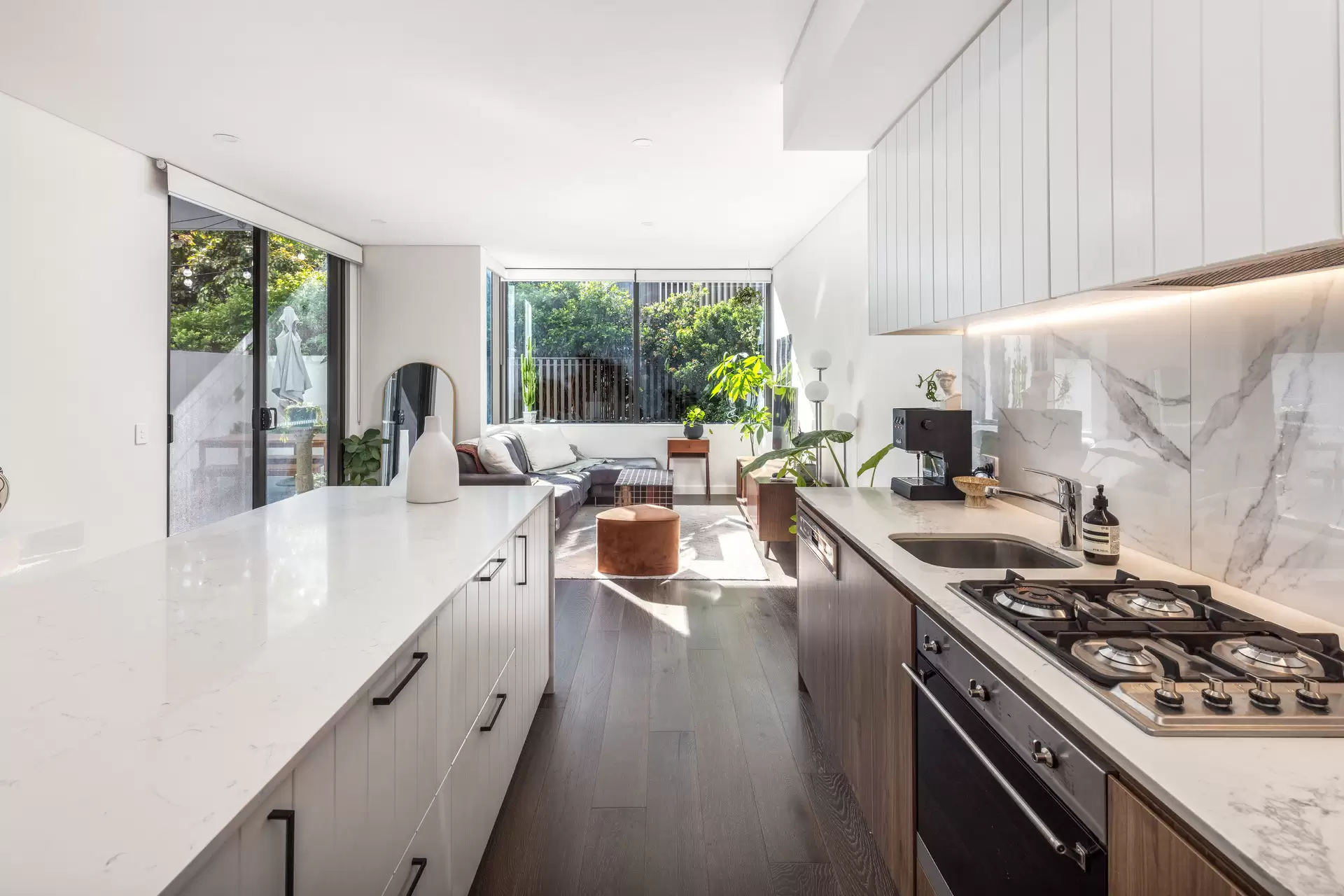215/4 Foundry Street, Erskineville Sold by Aurora Property - image 4