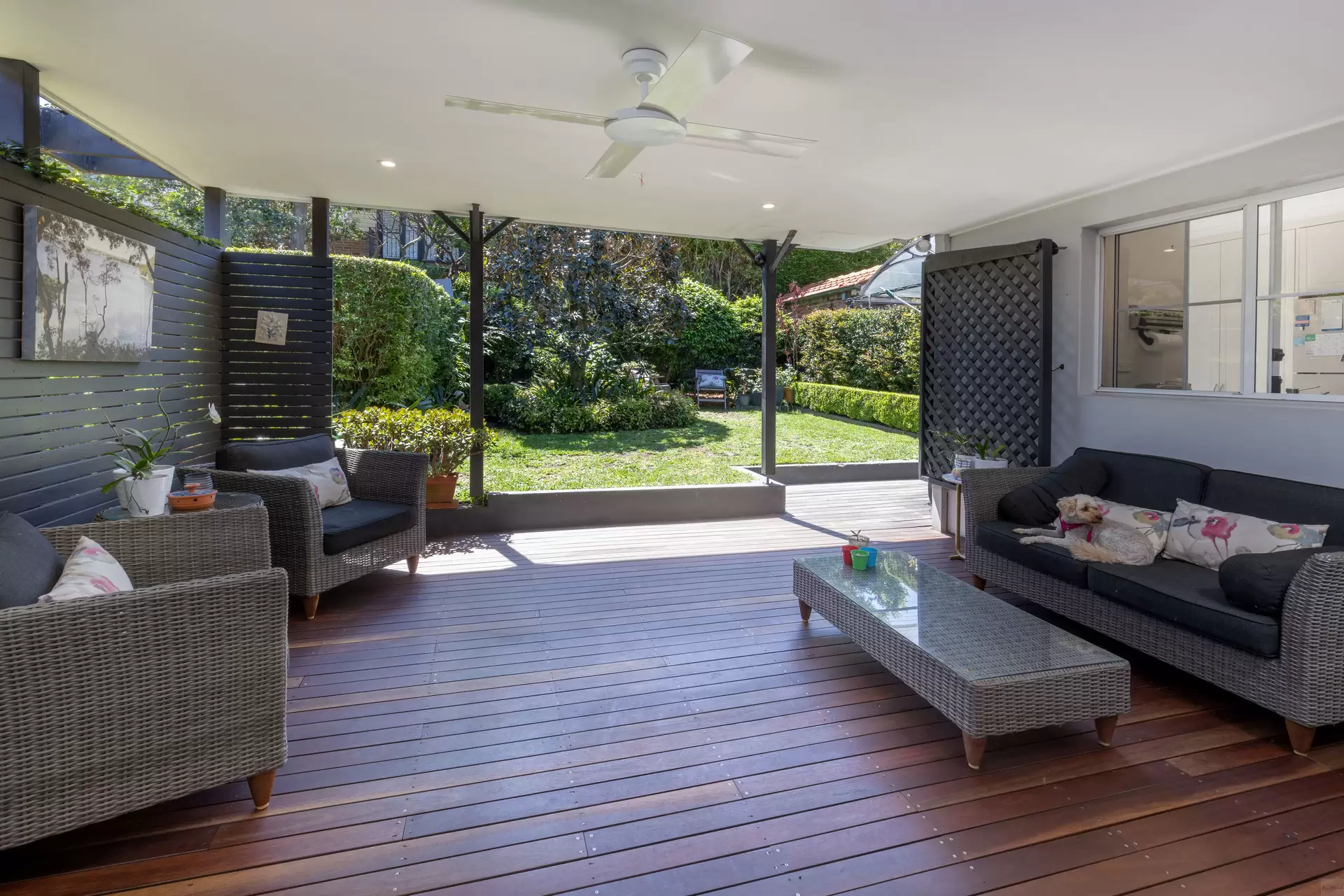 2/11 Glover Street, Mosman Sold by Aurora Property - image 2